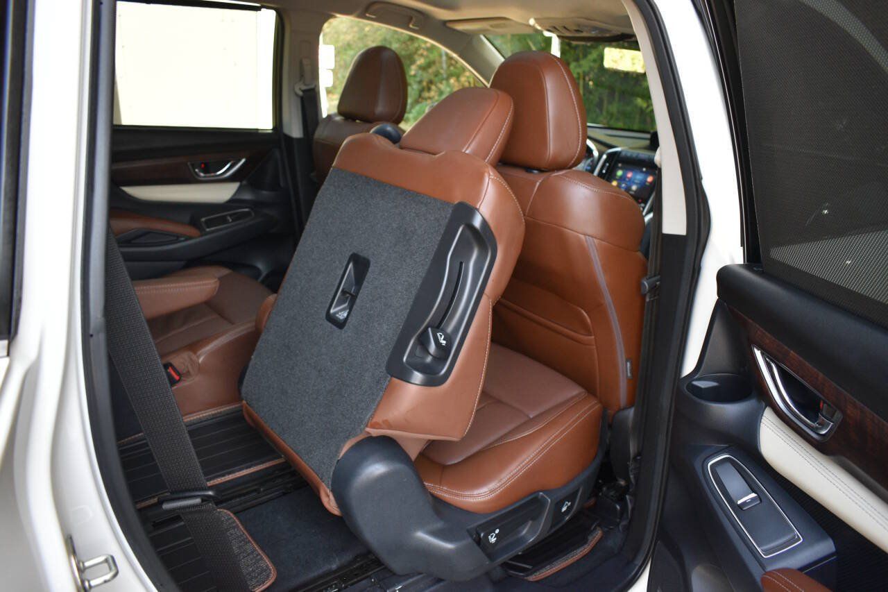 Used 2019 Subaru Ascent Touring AWD/4WD image 16