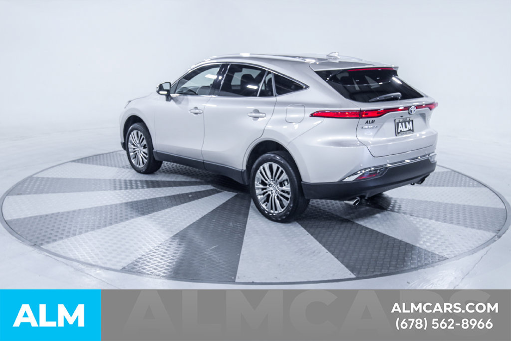 Used 2023 Toyota Venza Limited AWD/4WD image 7