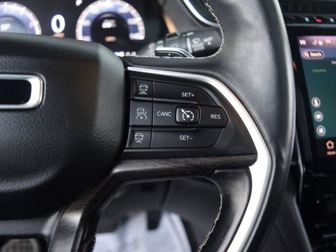 Used 2021 Jeep Grand Cherokee L Limited w/ MOPAR Finishing Package image 5