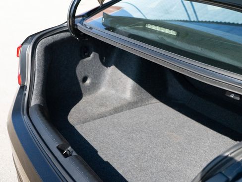 Used 2019 Honda Accord LX image 16