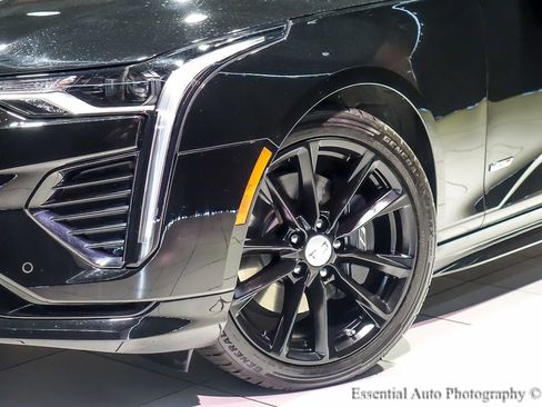 Used 2024 Cadillac CT4 V w/ Climate Package AWD/4WD image 4