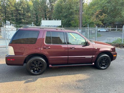 Used 2007 Mercury Mountaineer AWD image 4