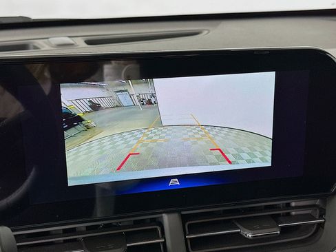 New 2026 Chevrolet Trax LT w/ LT Convenience Package image 13