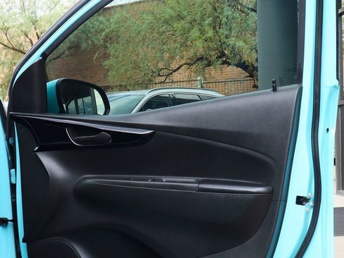 Used 2021 Chevrolet Spark LT image 33