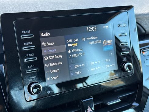 Used 2024 Toyota Camry SE image 17