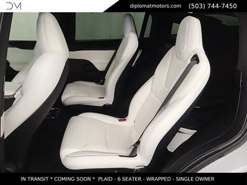 Used 2022 Tesla Model X Plaid image 8