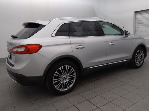 Used 2016 Lincoln MKX Reserve w/ Luxury Package FWD image 10
