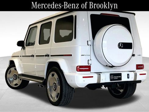 Certified 2022 Mercedes-Benz G 63 AMG 4MATIC image 11