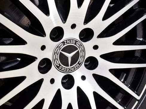 Used 2022 Mercedes-Benz C 300 4MATIC Sedan w/ Exclusive Trim Package image 16