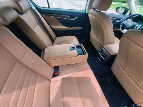 Used 2017 Lexus GS 350 w/ Preferred Accessory Package RWD image 34