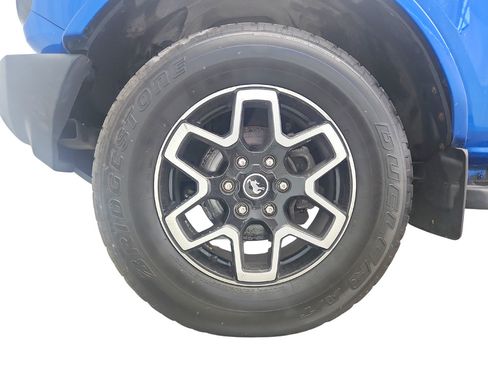 Used 2022 Ford Bronco Outer Banks AWD/4WD image 35