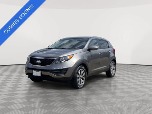 Used 2016 Kia Sportage LX w/ LX Popular Package AWD/4WD image 4