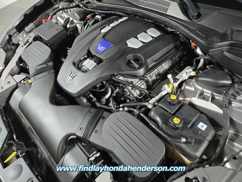 Used 2021 Maserati Ghibli S image 23