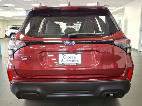 Certified 2025 Subaru Forester w/ Convenience Package #1 AWD/4WD image 8