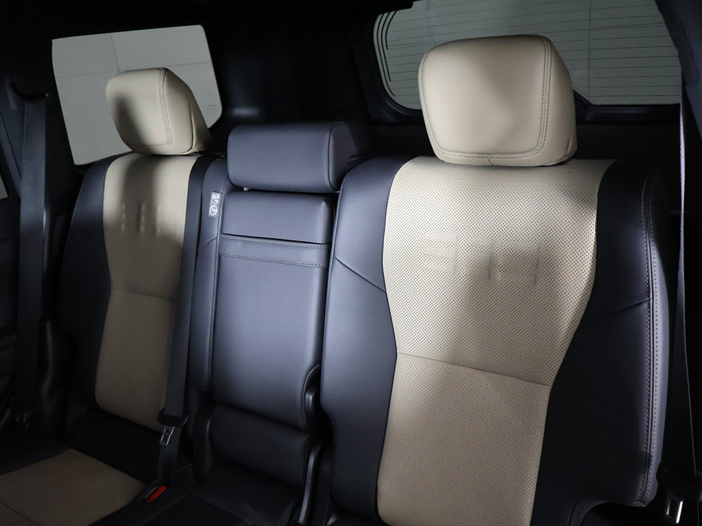 Used 2024 Lexus GX 550 AWD/4WD image 36