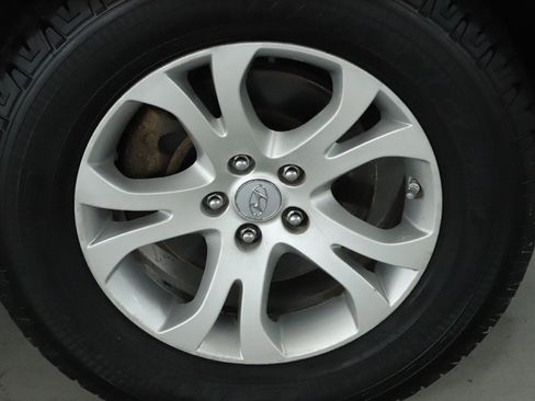 Used 2011 Hyundai Veracruz GLS image 36