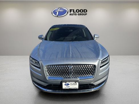 Certified 2022 Lincoln Nautilus Reserve w/ Equipment Group 201A image 2