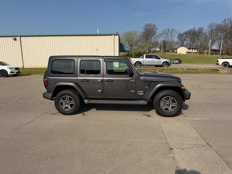 Used 2020 Jeep Wrangler Unlimited Sport S AWD/4WD image 2