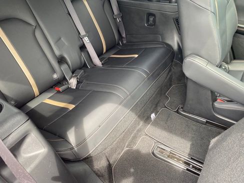 Used 2024 MAZDA CX-90 Plug-In Hybrid w/ Premium Plus image 25