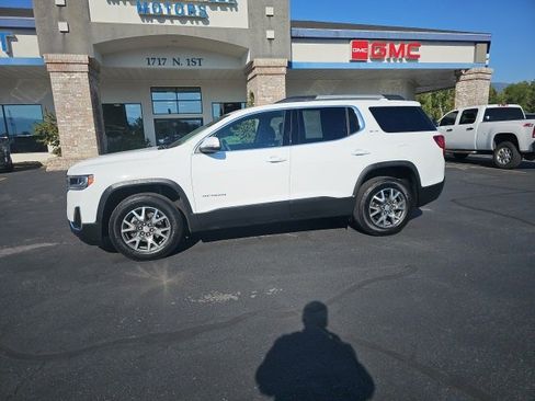 Used 2023 GMC Acadia SLE w/ Driver Convenience Package image 51