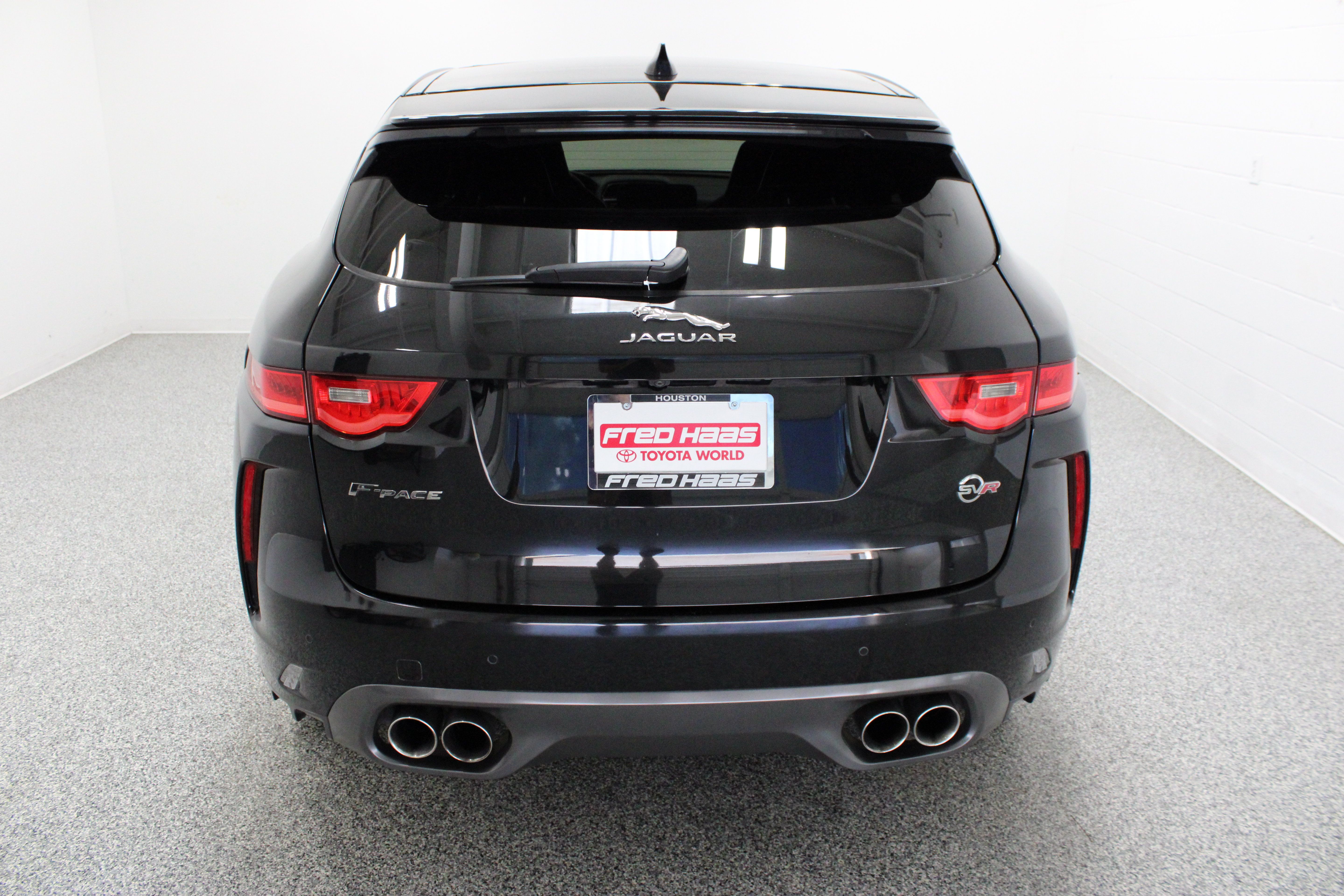 Used 2020 Jaguar F-PACE SVR AWD/4WD image 8