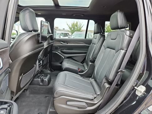 Used 2023 Jeep Grand Cherokee L Overland w/ Rear Seat Video Group I RWD image 9