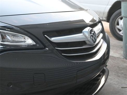 Used 2016 Buick Cascada Premium image 3