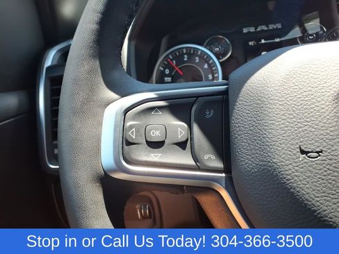 Used 2025 RAM 1500 Big Horn AWD/4WD image 24