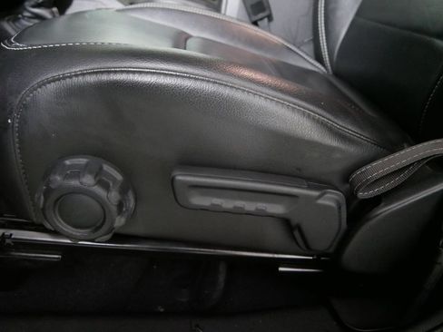 Used 2023 Jeep Wrangler Unlimited Sahara w/ Cold Weather Group image 16