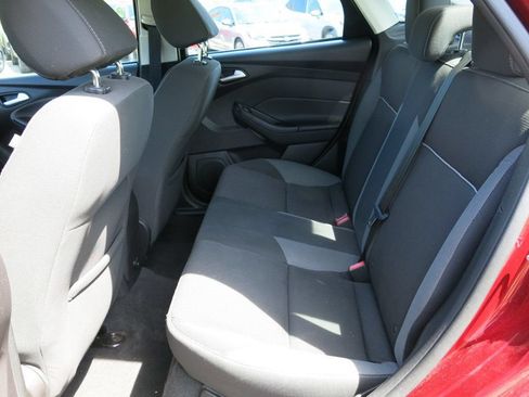 Used 2014 Ford Focus SE FWD image 15