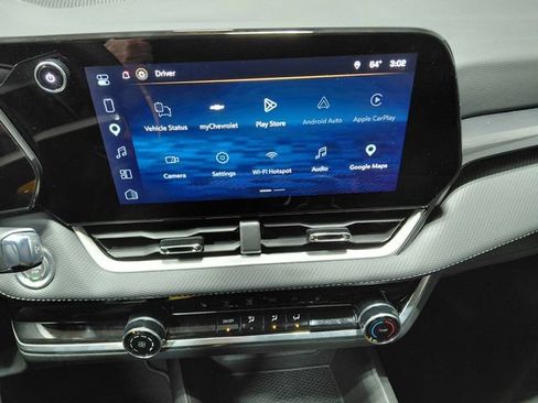 Used 2026 Chevrolet Equinox LT AWD/4WD image 25