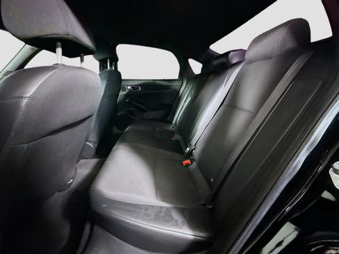 Used 2023 Honda Civic Sport image 25