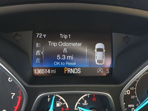 Used 2017 Ford Escape SE image 24