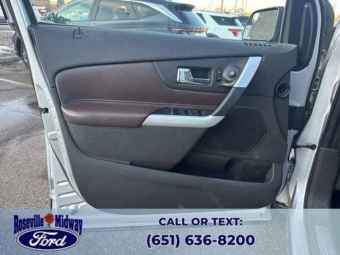 Used 2012 Ford Edge Limited image 26