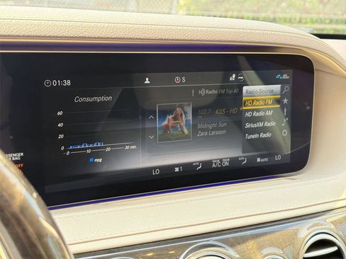 Used 2019 Mercedes-Benz S 450 Sedan image 17