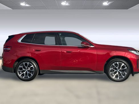 Used 2025 BMW X3 xDrive30i w/ Premium Package image 8