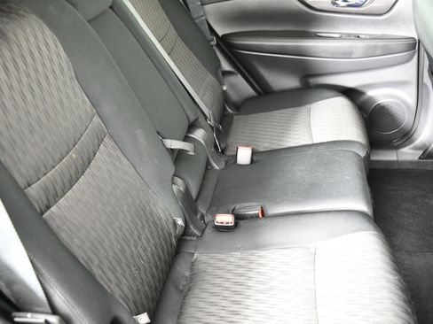 Used 2019 Nissan Rogue S w/ Special Edition Package image 44