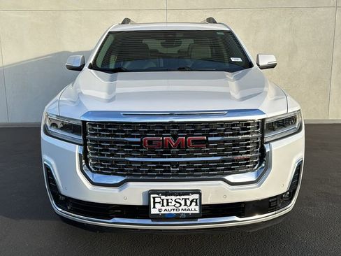 Used 2021 GMC Acadia Denali w/ Denali Technology Package image 2