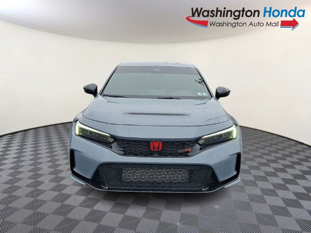 Used 2025 Honda Civic Type R image 2