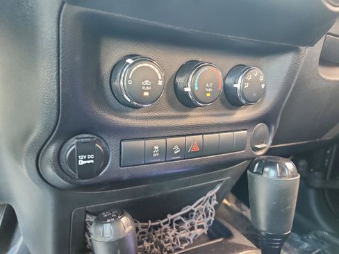 Used 2015 Jeep Wrangler Unlimited Sport w/ Trailer Tow Group AWD/4WD image 13