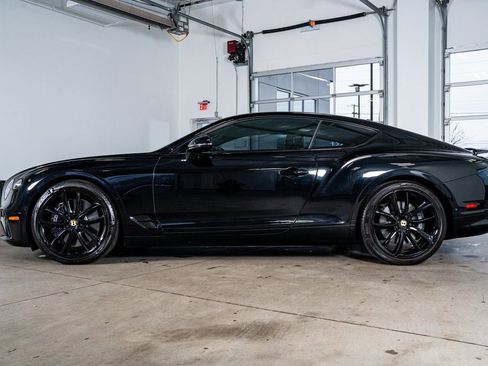 Used 2020 Bentley Continental GT image 8