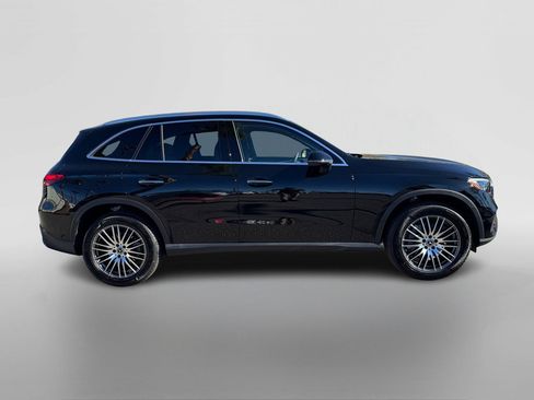 Certified 2025 Mercedes-Benz GLC 300 image 6