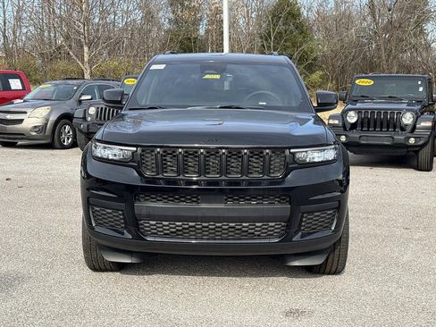 New 2025 Jeep Grand Cherokee L Altitude AWD/4WD image 2