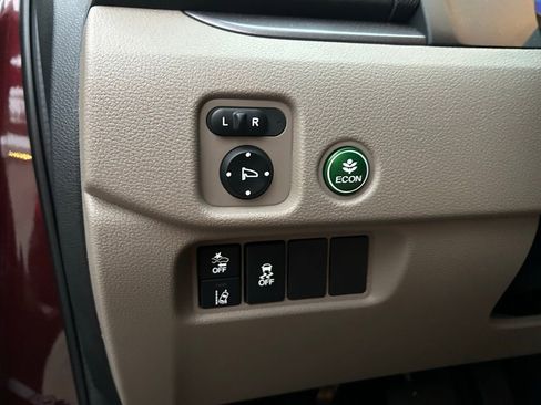 Used 2022 Honda Pilot Special Edition image 19