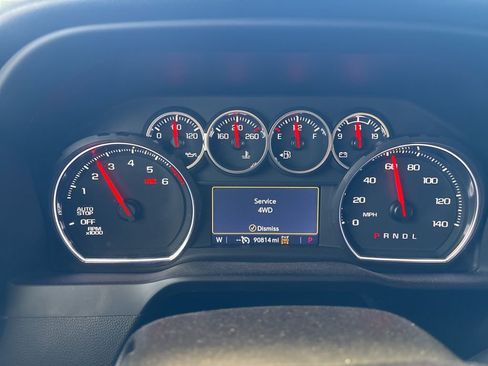 Used 2022 Chevrolet Silverado 1500 Custom Trail Boss w/ Safety Confidence Package image 4