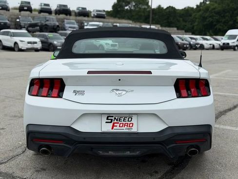 Used 2024 Ford Mustang Convertible RWD image 43