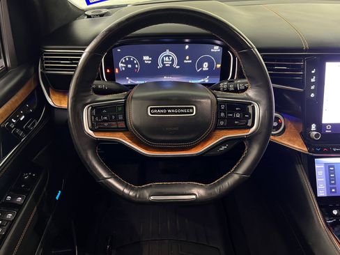 Used 2022 Jeep Grand Wagoneer Series III w/ Rear Seat Video Group 1 image 16