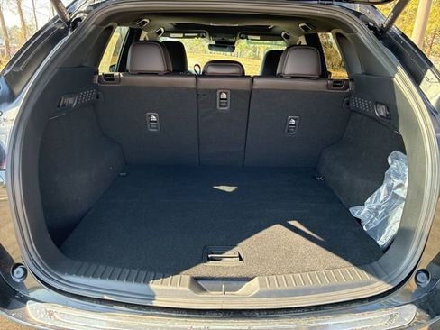 Certified 2025 MAZDA CX-5 Signature image 18