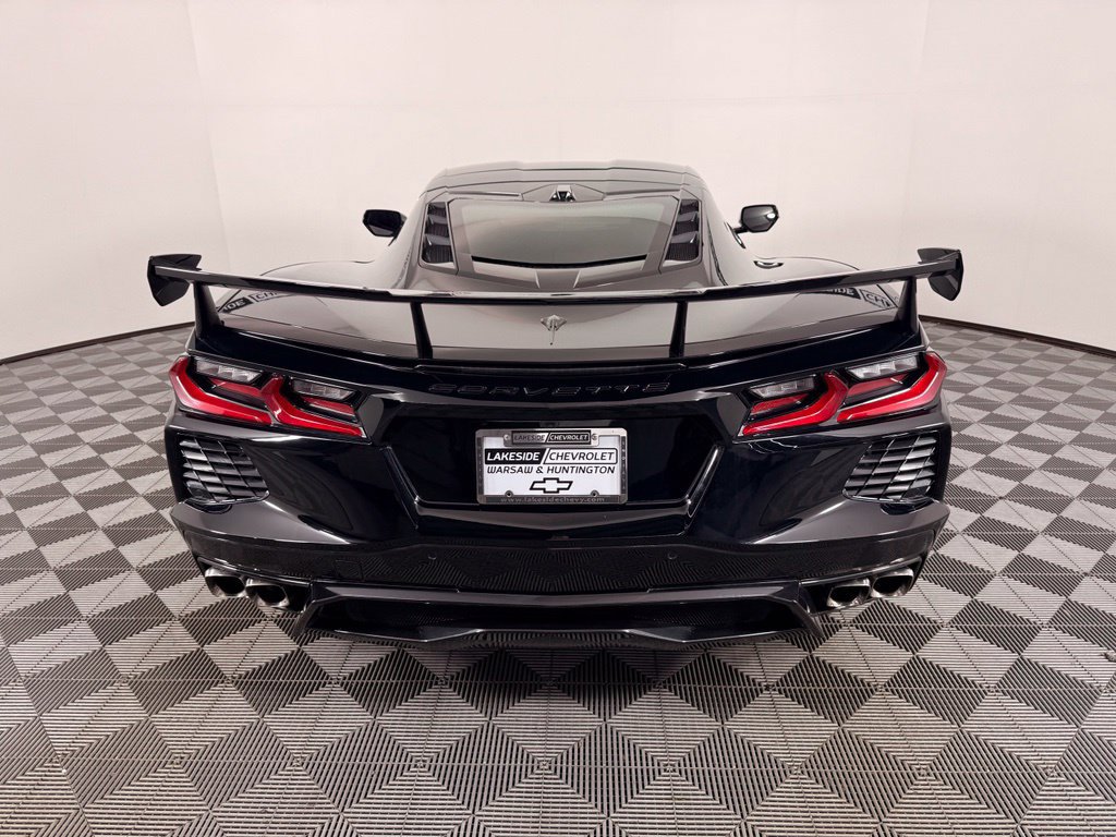 Used 2026 Chevrolet Corvette Stingray Coupe w/ 1LT RWD image 5