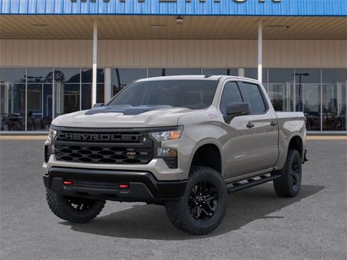 New 2026 Chevrolet Silverado 1500 Custom Trail Boss w/ LPO, Dark Essentials Package image 6